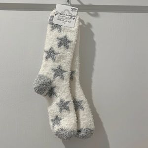 Star fuzzy socks